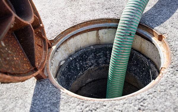 grease trap pumping should be performed by qualified specialists equipped with the necessary tools and safety equipment